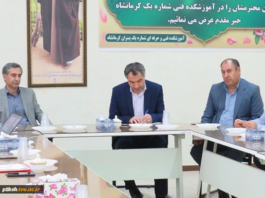 بازدید جناب آقای دکتر مهدی معاونت محترم فرهنگی و دانشجویی 5