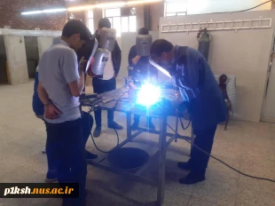 بازدید دکتر شیرزادی از برگزاری کلاس های آموزشکده شماره 1  4