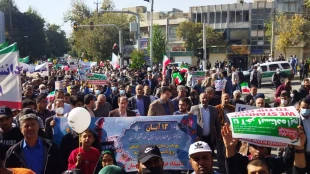 همزمان با سراسر کشور:
حضور گسترده کارکنان ، اساتید و دانشجویان دانشگاه فنی و حرفه ای استان کرمانشاه در راهپیمایی 13 آبان 3