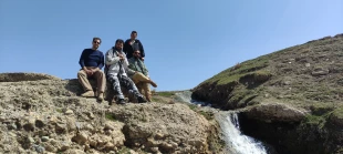 به مناسبت ماه مبارک شعبان صورت گرفت :
ششمین صعود  گروه کوهنوردی پرچمداران دانشگاه فنی و حرفه ای  مراکز استان به سمت گوردخمه های اسحاق وند 3