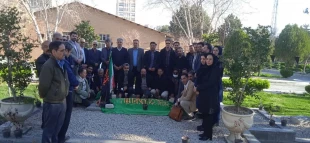 مراسم آغاز سال  در جوار مزار شهید گمنام دانشگاه برگزار گردید 2