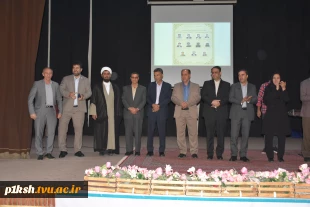 برای اولین بار در دانشگاه فنی و حرفه ای کرمانشاه برگزارشد:
جشن بزرگ فارغ التحصیلی سال ۱۴۰۲ 15