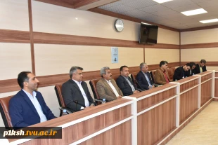 تشکیل جلسه هیئت رئیسه در دانشگاه فنی و حرفه‌ای استان کرمان
 5