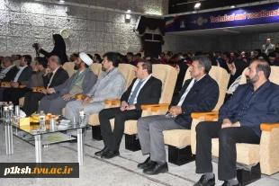 همزمان با سراسر کشور:
تجلیل از ایثارگران گرانقدر دانشگاه فنی و حرفه‌ای 3