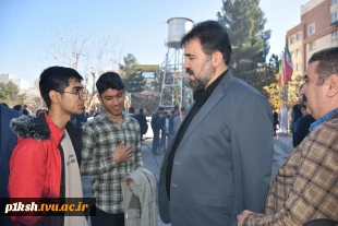 با استقبال بی نظیر دانشجویان:
مراسم روز دانشجو در دانشگاه فنی و حرفه ای استان کرمانشاه برگزار گردید 4