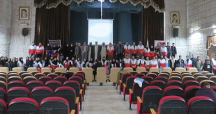 به مناسبت روز دانشجو برگزارگردید:
 مراسم پیوند هلال احمر و دانشگاه 2