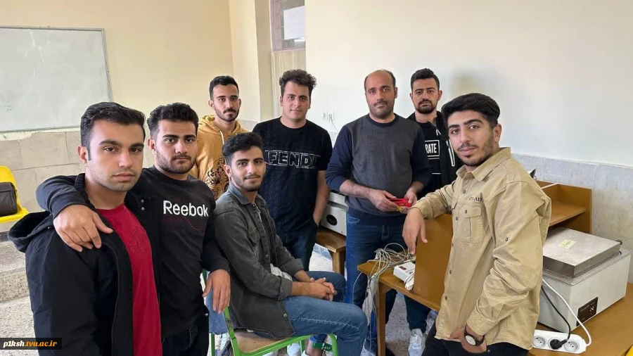 در ادامه تورهای علمی و پژوهشی صورت گرفت:  
بازدید ازآزمایشگاه رفرانس مرکزی وبیمارستان گلستان و درمانگاه پارسه کرمانشاه 2