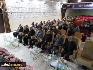 با همکاری دانشگاه فنی و حرفه ای استان کرمانشاه صورت گرفت: 
گردهمایی مدیران هنرستان هاو سرگروه های آموزشی آموزش و پرورش  6
