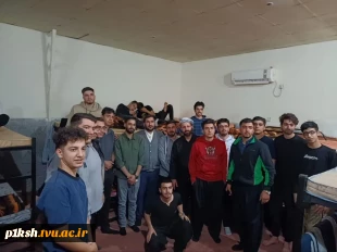 بازدید کاروان دانشجویان دانشگاه فنی و حرفه‌ای استان کرمانشاه از مناطق عملیاتی جنوب 
 7