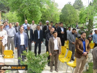 مراسم غبار روبی و عطر افشانی مزار شهید گمنام دانشگاه فنی و حرفه ای استان کرمانشاه
 7