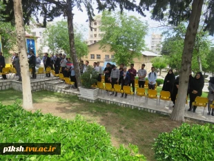 مراسم غبار روبی و عطر افشانی مزار شهید گمنام دانشگاه فنی و حرفه ای استان کرمانشاه
 9
