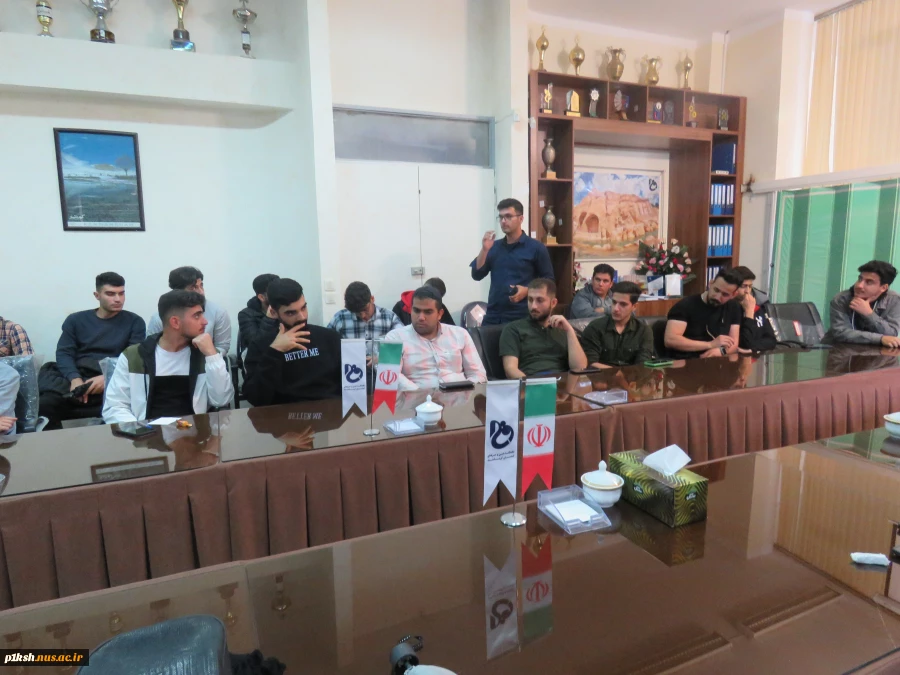 کرسی آزاد اندیشی با موضوع مطالبه گری در حوزه های فرهنگی اجتماعی سیاسی و آموزشی در دانشگاه فنی و حرفه ای استان کرمانشاه برگزار شد 10