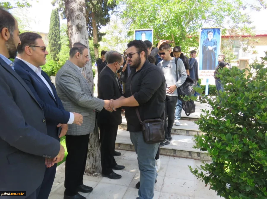 اعزام دانشجویان دانشگاه فنی و حرفه ای استان کرمانشاه به اردوی راهیان نور
 4