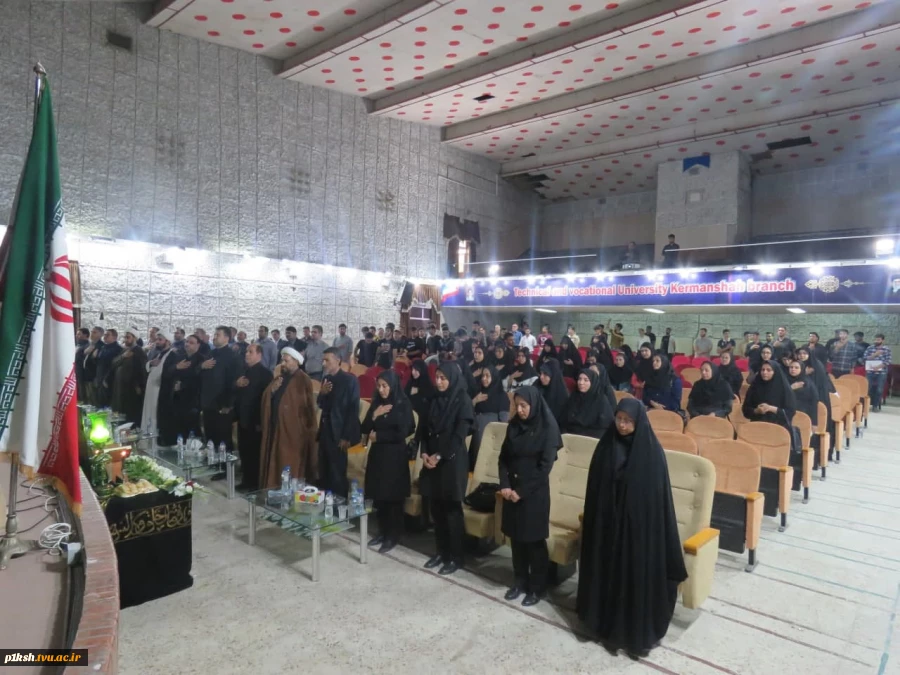در دانشگاه فنی وحرفه ای استان کرمانشاه برگزار شد:
برگزاری مراسم وداع با شهید خدمت 20