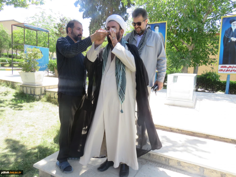 مزین به نام کاروان یاران شهدای خدمت:
اعزام اساتید و کارکنان دانشگاه فنی و حرفه ای واحد استان کرمانشاه به مرقد حضرت امام خمینی (ره) 6