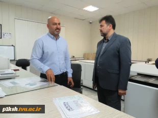 به منظور فراهم کردن مقدمه لازم برای انعقاد تفاهم نامه صورت گرفت:
بازدید ریاست و مسئولین دانشگاه فنی و حرفه ای استان کرمانشاه از کارخانه غرب کارتن 11