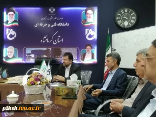 بازدید هیات نظارت و ارزیابی استان کرمانشاه از حوزه های برگزاری آزمون پایان نیمسال آموزشکده فنی و حرفه ای شماره یک کرمانشاه 5