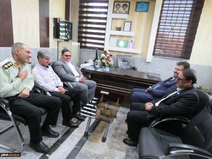 به مناسبت هفته نیروی انتظامی صورت گرفت:
دیدار صمیمانه مسئولین دانشگاه ملی مهارت استان کرمانشاه باریاست و کارکنان کلانتری شماره 26 آزادگان 2