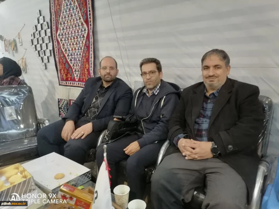 بازدید ریاست دانشگاه ملی مهارت واحد استان کرمانشاه از نمایشگاه هفته پژوهش 16