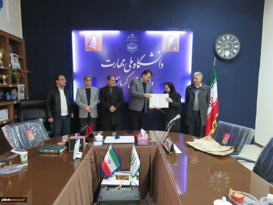 برگزاری مراسم بزرگداشت روز زن در دانشگاه ملی مهارت واحد استان کرمانشاه 4