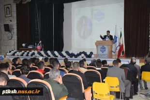 برگزاری جشن فارغ التحصیلی و تجلیل از پژوهشگران برتر و بزرگداشت دهه بصیرت در دانشگاه ملی مهارت استان کرمانشاه 9