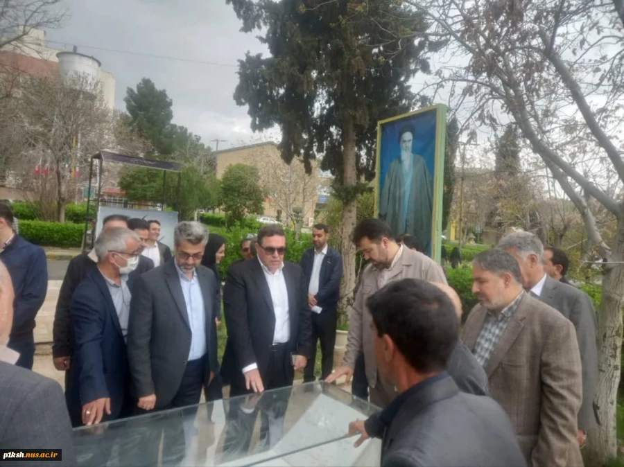 کارکنان و اساتید دانشگاه ملی مهارت واحد استان کرمانشاه سال جدید کاری را با بیعت با آرمانهای شهدا آغاز کردند 10