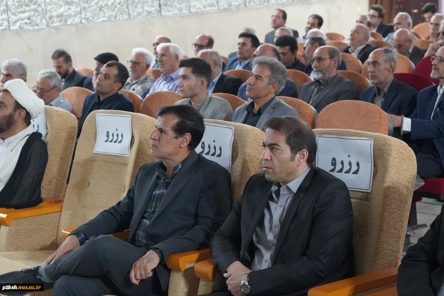برگزاری مراسم گرامیداشت روز معلم و استاد در دانشگاه ملی مهارت واحد استان کرمانشاه 16