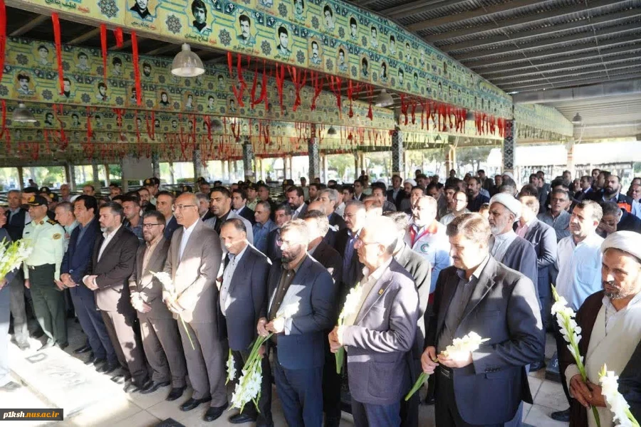 تجدید میثاق استاندار کرمانشاه و رئیس دانشگاه ملی مهارت استان و سایر مدیران استانی با آرمان‌های شهدا به مناسبت هفته دولت 2