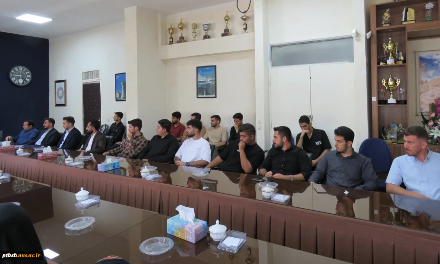 برگزاری مراسم تکریم مسئول پیشین ومعرفی مسئول جدید حوزه بسیج دانشجویی دانشگاه ملی مهارت استان کرمانشاه 7