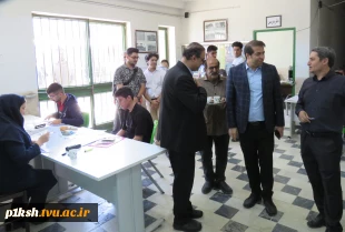 بازدید ریاست دانشگاه ملی مهارت استان از روند ثبت نام پذیرفته شدگان  4