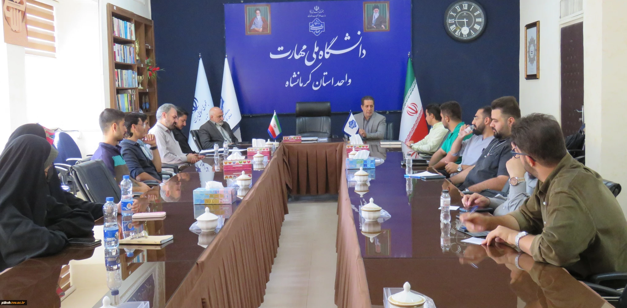 تشکیل جلسه هم اندیشی و هم افزایی دبیران انجمن های اسلامی دانشگاه های استان در دانشگاه ملی مهارت استان کرمانشاه