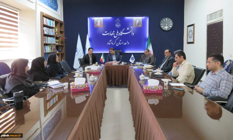 برگزاری جلسه شورای پژوهشی دانشگاه ملی مهارت استان کرمانشاه 3