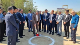 با حضور رئیس دانشگاه ملی مهارت برگزار شد:
آیین کلنگ‌زنی پروژه‌های عمرانی آموزشکده‌های پسران و دختران بوشهر