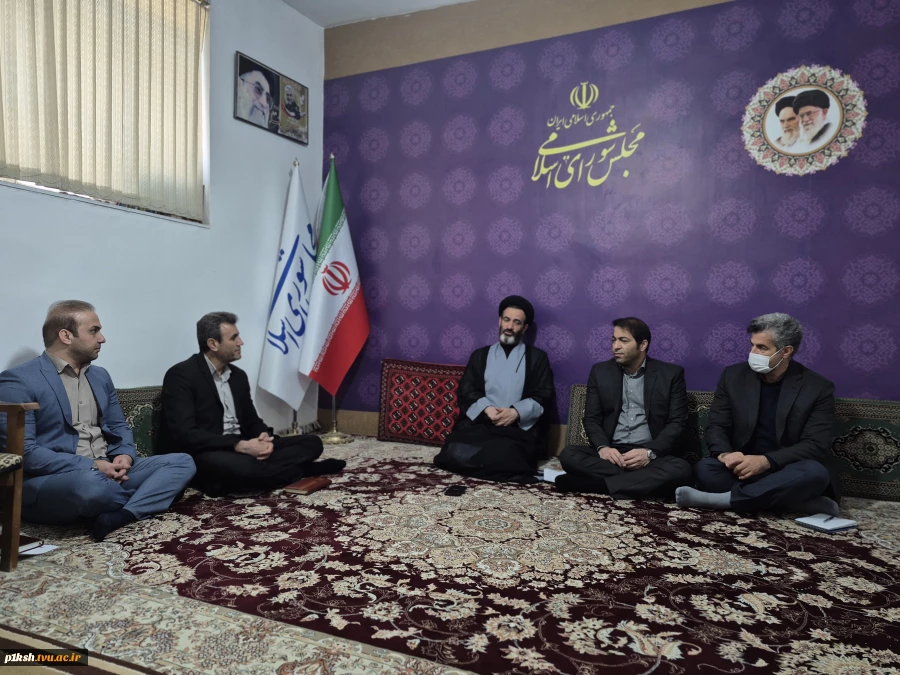 باحضور رییس مجمع نمایندگان استان کرمانشاه و نماینده محترم مردم سنقر صورت گرفت:
بازدید میدانی از پروژه آموزشکده کشاورزی سنقر 2