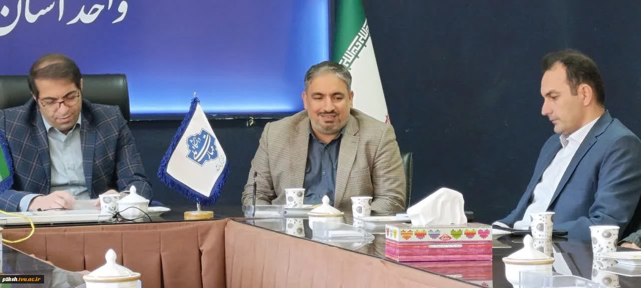 مراسم تکریم و معارفه معاونین سابق و جدید آموزشی پژوهشی دانشگاه ملی مهارت استان