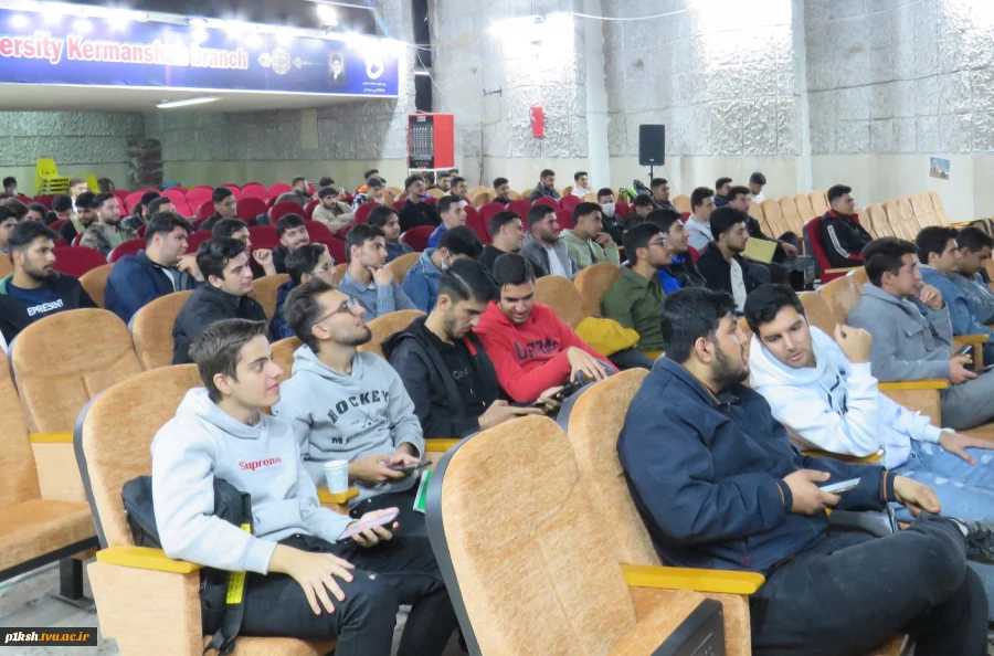 با همکاری معاونت علمی پژوهشی بسیج دانشجویی :
جشن بزرگ راه مهندسی در دانشگاه ملی مهارت استان کرمانشاه برگزار شد 2
