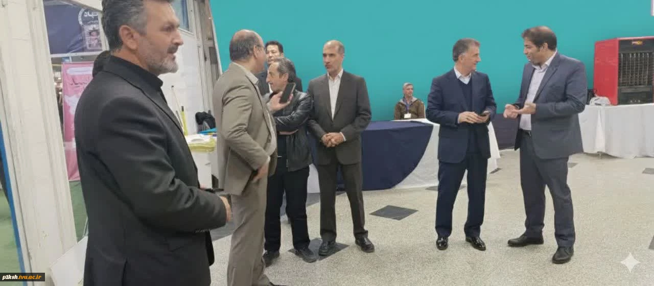 بازدیدمعاونت توسعه مدیریت و منابع استانداری کرمانشاه از غرفه دانشگاه ملی مهارت استان کرمانشاه