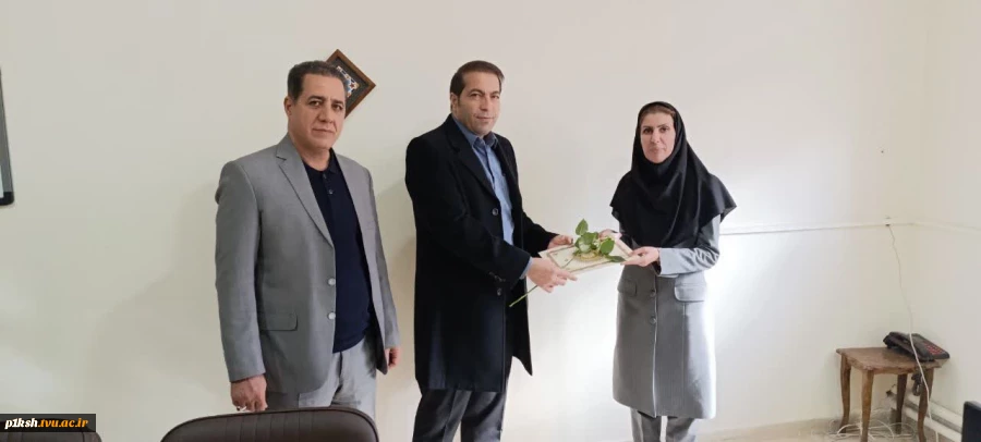 تجلیل از بانوان کارمند دانشگاه ملی مهارت واحد استان کرمانشاه به مناسبت ولادت حضرت زهرا(س)  3