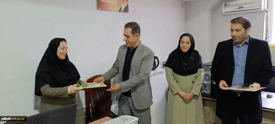 تجلیل از بانوان کارمند دانشگاه ملی مهارت واحد استان کرمانشاه به مناسبت ولادت حضرت زهرا(س)  16