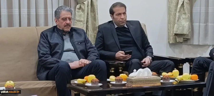 پیش از پرواز به تهران صورت گرفت:
دیدار ریاست دانشگاه ملی مهارت کرمانشاه با دکتر زمانی 2