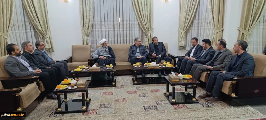 پیش از پرواز به تهران صورت گرفت:
دیدار ریاست دانشگاه ملی مهارت کرمانشاه با دکتر زمانی 4