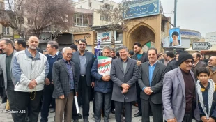 دانشگاهیان دانشگاه ملی مهارت استان کرمانشاه هم صدا و هم قدم با مردم غیور استان در راهپیمایی 22 بهمن شرکت کردند. 3