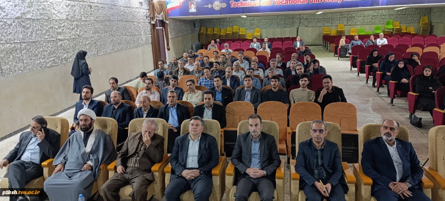 تجلیل از سرآمدان آموزشی هیئت علمی و مدعو دانشگاه ملی مهارت واحد استانی کرمانشاه 5