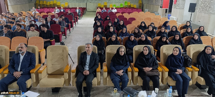 تجلیل از سرآمدان آموزشی هیئت علمی و مدعو دانشگاه ملی مهارت واحد استانی کرمانشاه 6