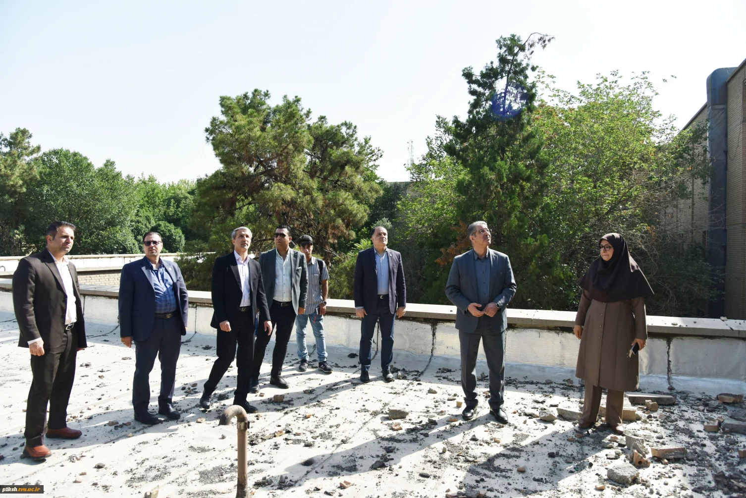 بازدید رئیس دانشگاه ملی مهارت و مدیران ستادی از فضاهای آسیب‌دیده جنگ سوم تحمیلی دانشکده ملی مهارت ولیعصر(عج)