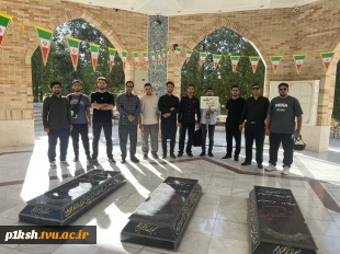اعزام دانشجویان دختر و پسر دانشگاه ملی مهارت واحد استان کرمانشاه جهت حضور درمراسم تشییع پیکر مطهر رهبر معظم انقلاب 5
